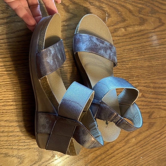 Corkys Shoes Corkys Brandy Platform Wedge Sandal Bronze Metallic 8